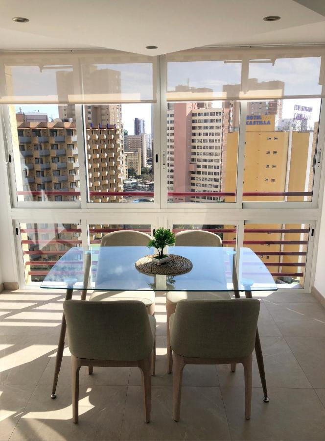 El Apartamento De Cristian 2 Benidorm Bagian luar foto